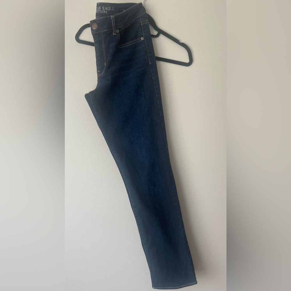 American Eagle Outfitters/ Women’s Dark Wash Striaght Jeans/Size 12